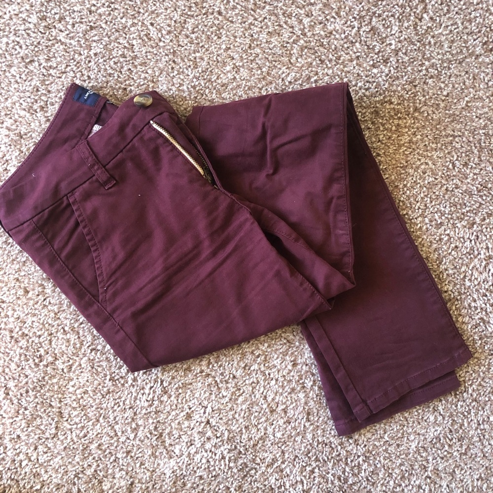 AEO Burgundy Skinny Pants